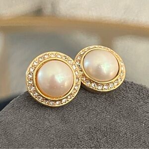 Vintage Christian Dior Pearl Rhinestone 14k Gold Post Mini Round Pierce Earrings